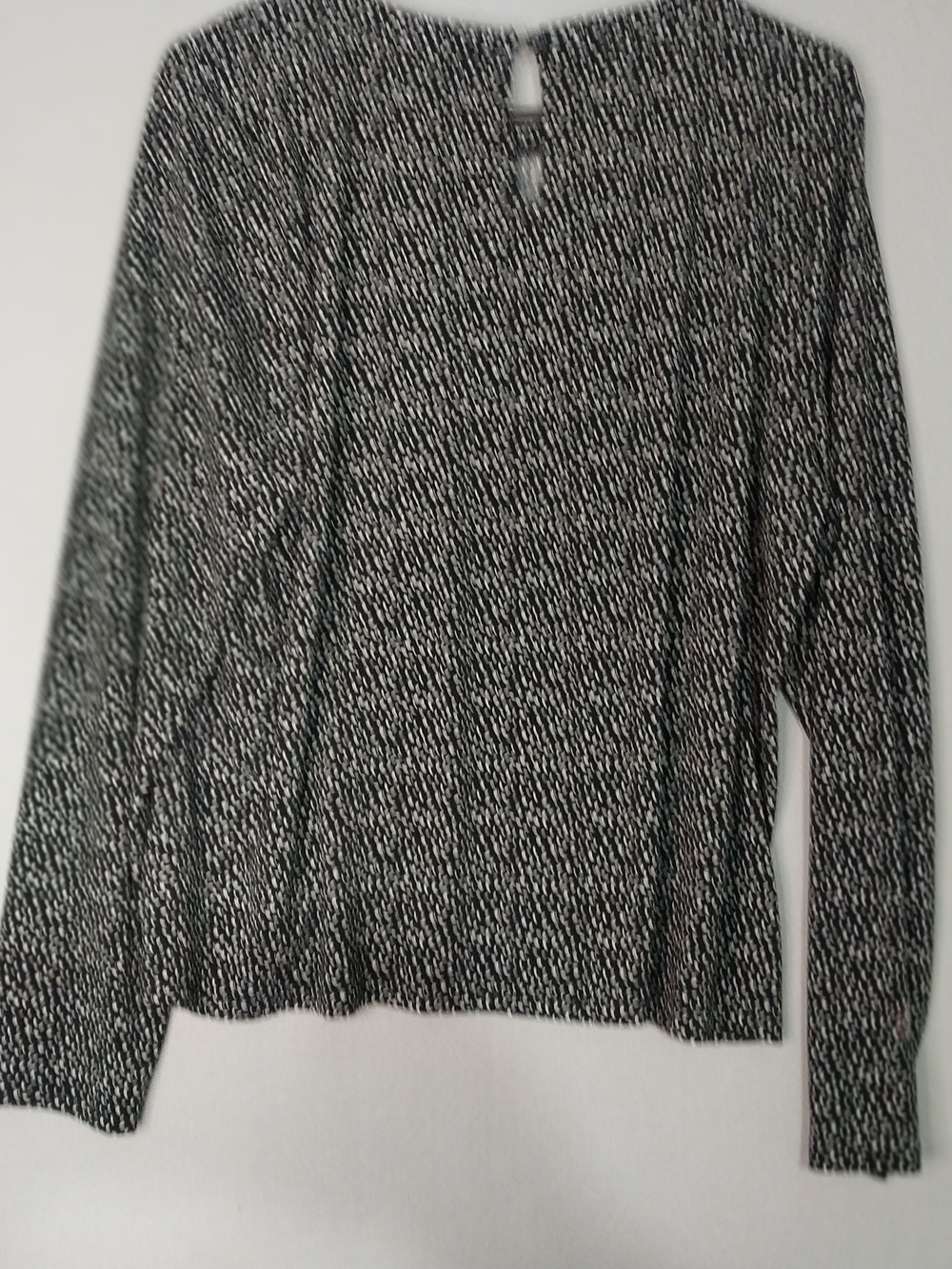 Adrianna Papell Black and White Dot-Print Long Sleeve Top - Picture 3 of 8